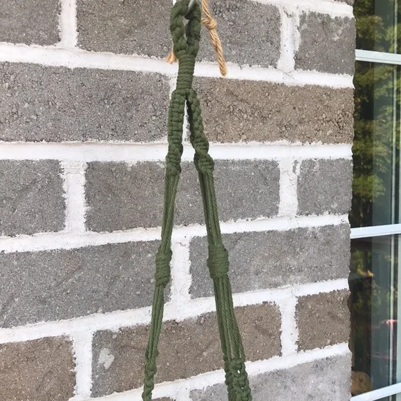 Macrame Plant Hanger - Picture 3 of 6
